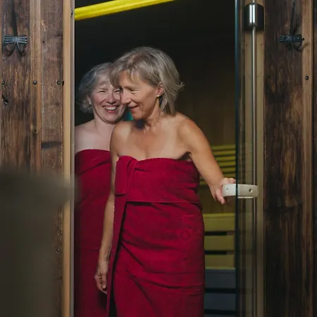 Drei Quellen Therme 4*