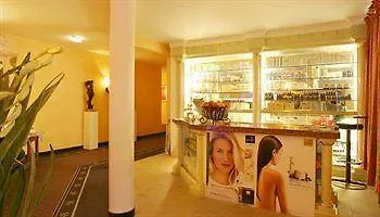 Drei Quellen Therme Hotell Bad Griesbach (Bavaria)