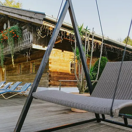 Drei Quellen Therme バート・グリースバッハ