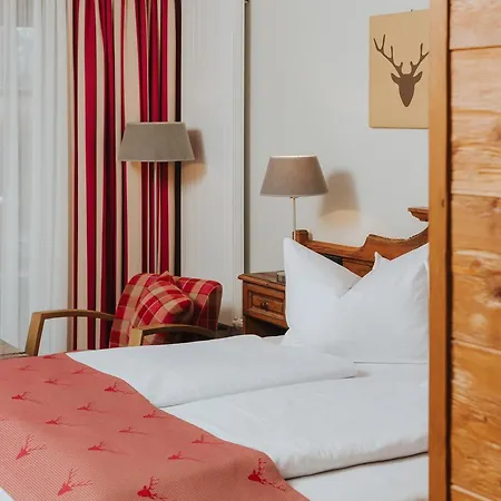 Drei Quellen Therme ホテル 4*