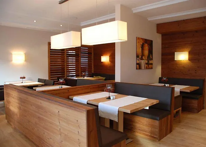 Hotel Drei Quellen Therme 4*